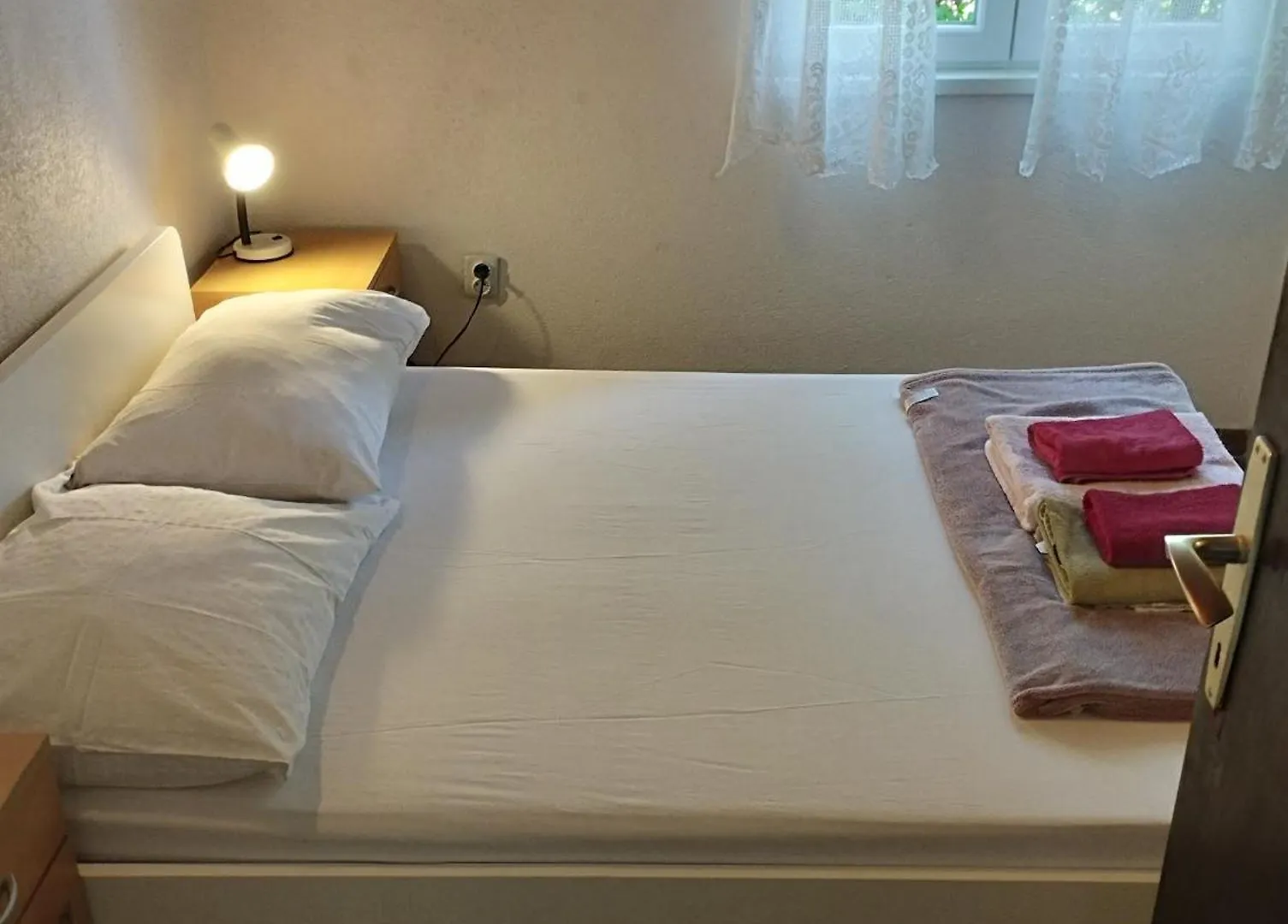 Villa Amarela Seget Vranjica